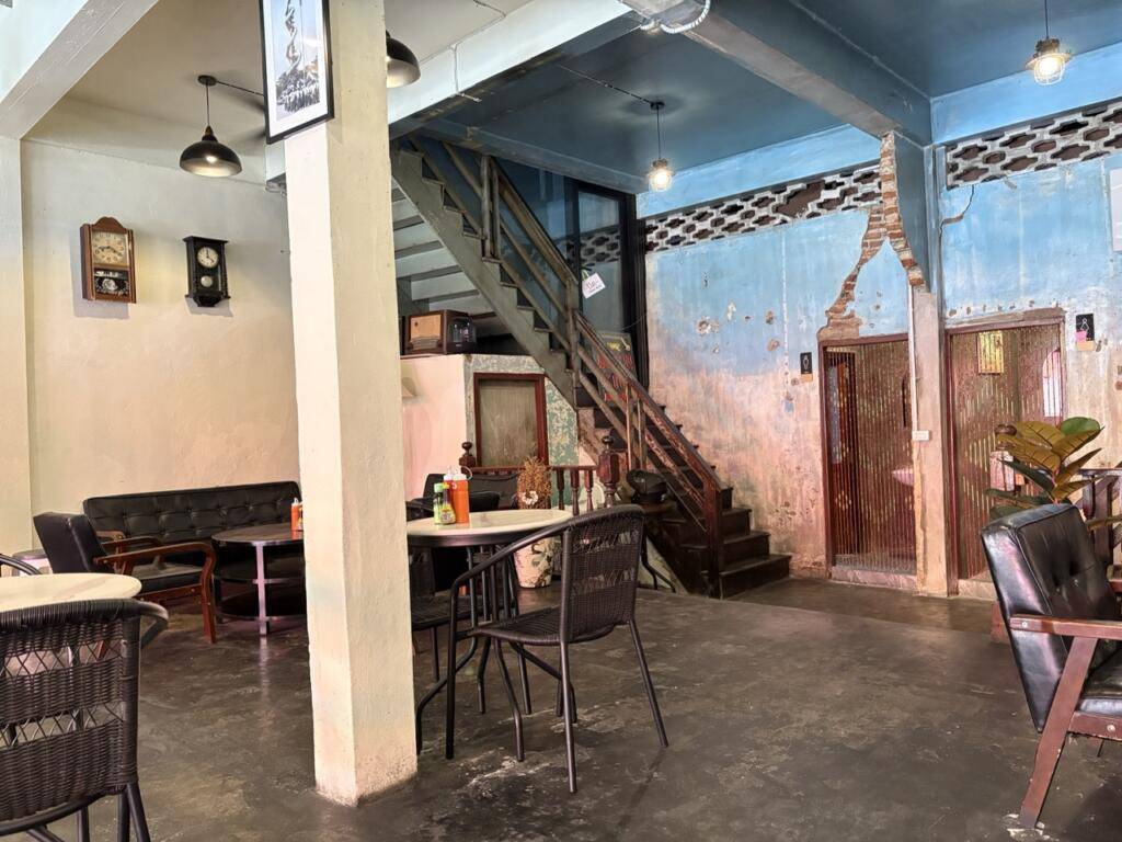 ร้านปังลุงเฉื่อย นครสวรรค์ 9